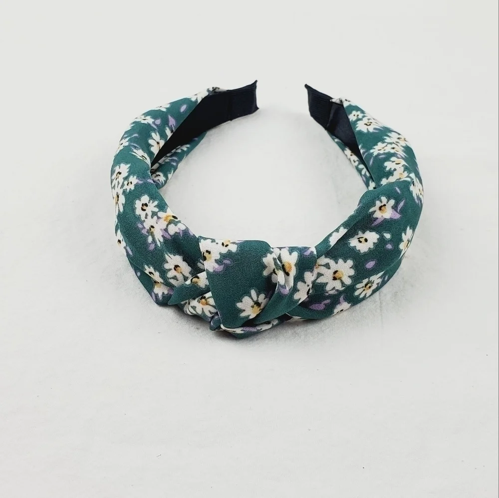 Non-Slip soft fabric knotted headband
